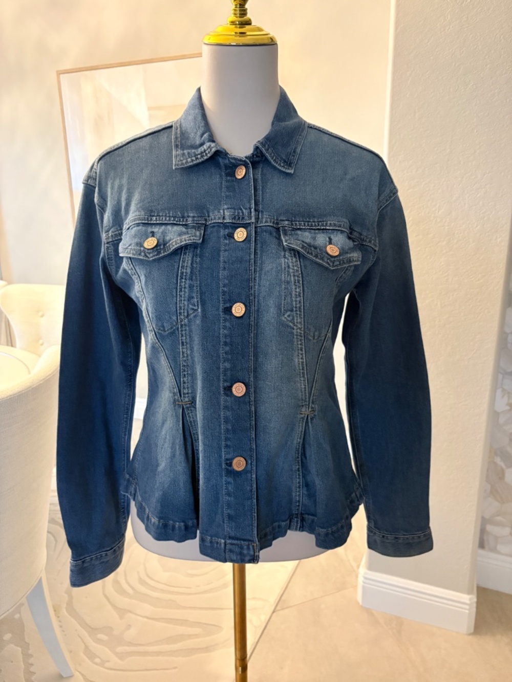 NWT Gap Cinched Denim Jacket Medium Indigo - Picture 2 of 6